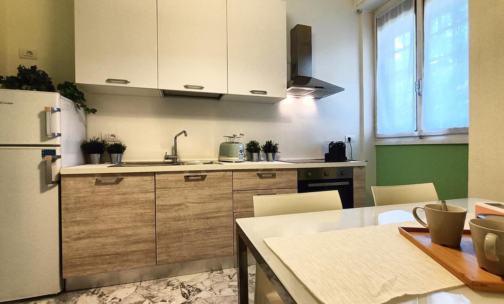 Sahi - Via Dei Ciclamini Mm1 Primaticcio, Stadio San Siro, Ospedale San Carlo Milan Bagian luar foto