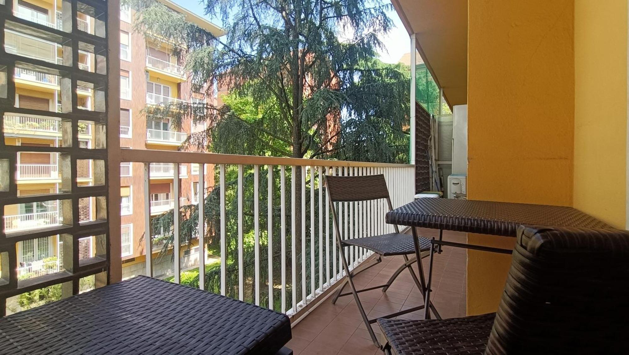 Sahi - Via Dei Ciclamini Mm1 Primaticcio, Stadio San Siro, Ospedale San Carlo Milan Bagian luar foto